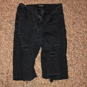 Black skinny jeans